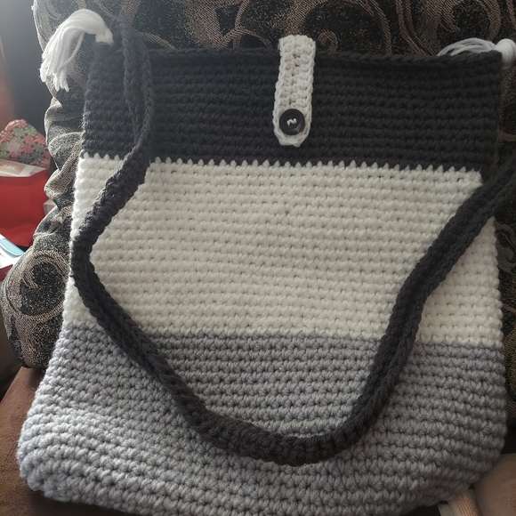 New Crochet Tote - Picture 2 of 5